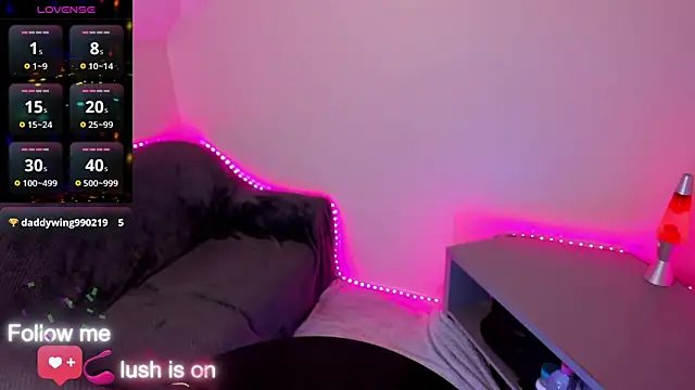 Snapshot of babykeeee chatting on January 7, 2025, 12:45 am babykeeee online show from January 7, 2025, 12:45 am