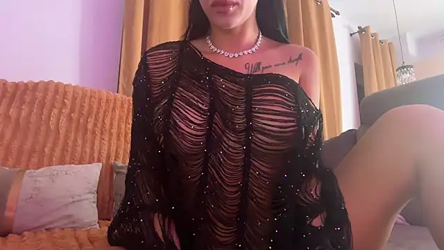 Snapshot of AmyBlair chatting on November 23, 2025, 7:35 pm AmyBlair online show from November 23, 2025, 7:35 pm