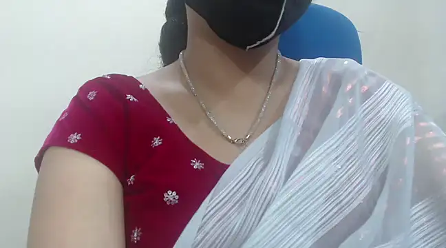 Lovely Siri 23 online show from January 31, 2025, 1:33 am