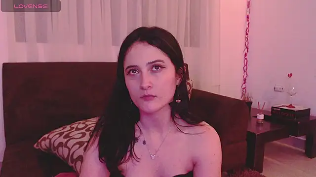 Snapshot of AlissonnFoxx chatting on March 22, 2025, 6:11 am AlissonnFoxx online show from March 22, 2025, 6:11 am