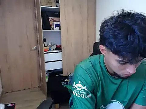 matias bianco online show from October 30, 2025, 7:44 pm