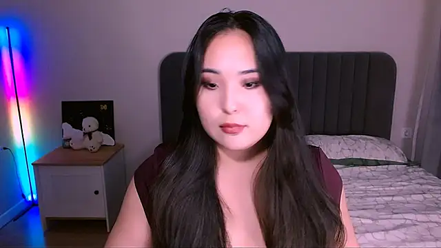 monabooty online show from November 12, 2025, 5:06 pm