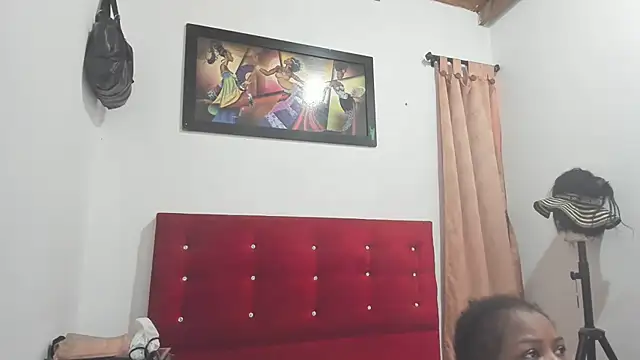 Snapshot of Alissamore3 chatting on July 1, 2026, 9:04 pm Alissamore3 online show from July 1, 2026, 9:04 pm