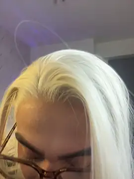 Miss sagitario online show from April 23, 2026, 12:22 pm