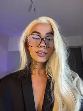 Miss sagitario online show from April 22, 2026, 12:34 pm