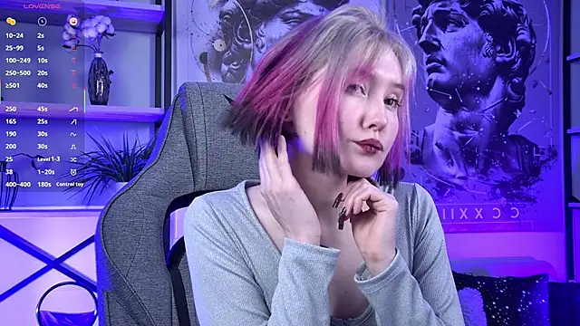 ReiYosimoto online show from April 9, 2026, 4:46 pm