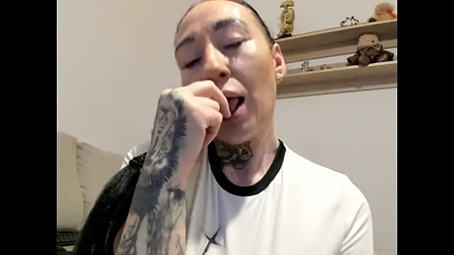 Rayanablackandwhite online show from March 12, 2026, 8:35 pm