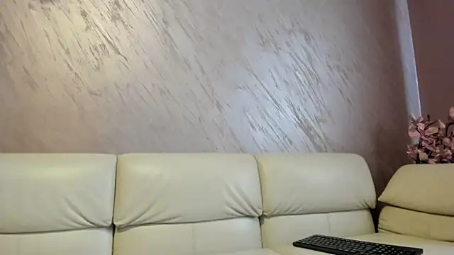 Rayanablackandwhite online show from March 2, 2026, 1:29 pm