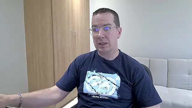 BrettJ81 online show from February 1, 2026, 2:48 pm