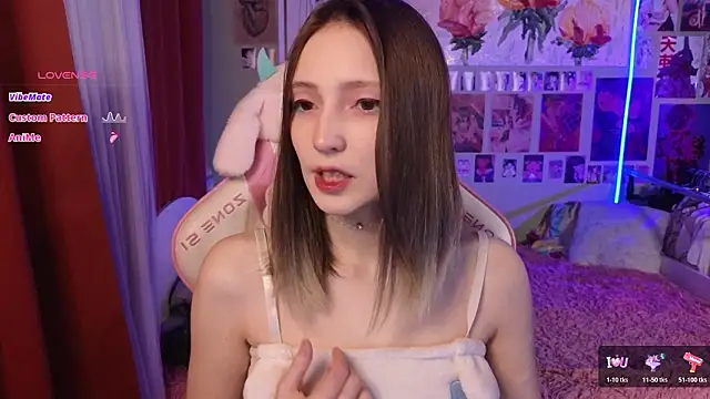 Evie Ro online show from March 14, 2026, 1:11 am