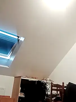 Snapshot of JOHANNA9MOI02 chatting on November 7, 2025, 3:38 pm JOHANNA9MOI02 online show from November 7, 2025, 3:38 pm