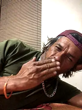 kvr27 online show from November 19, 2025, 12:54 am