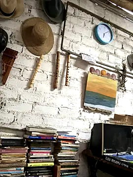 kvr27 online show from November 3, 2025, 11:03 am