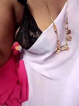 Snapshot of Tamil_Rathi chatting on March 7, 2025, 5:06 pm Tamil Rathi online show from March 7, 2025, 5:06 pm