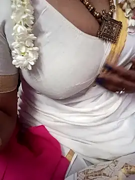 Snapshot of Tamil_Rathi chatting on March 22, 2025, 5:31 pm Tamil Rathi online show from March 22, 2025, 5:31 pm