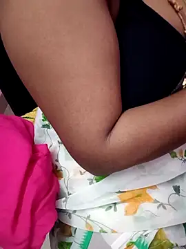 Snapshot of Tamil_Rathi chatting on February 21, 2025, 4:26 pm Tamil Rathi online show from February 21, 2025, 4:26 pm