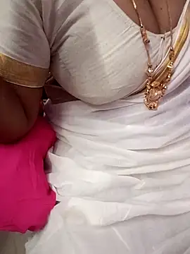 Snapshot of Tamil_Rathi chatting on February 20, 2025, 5:30 pm Tamil Rathi online show from February 20, 2025, 5:30 pm