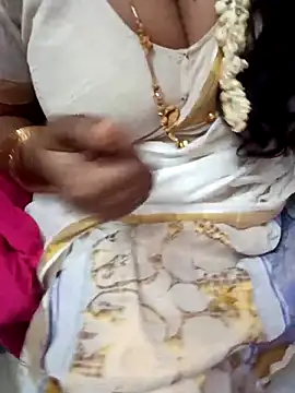 Snapshot of Tamil_Rathi chatting on February 20, 2025, 2:24 pm Tamil Rathi online show from February 20, 2025, 2:24 pm