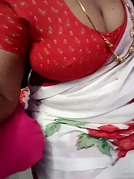 Snapshot of Tamil_Rathi chatting on March 9, 2025, 5:17 pm Tamil Rathi online show from March 9, 2025, 5:17 pm