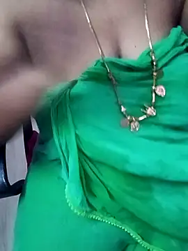 Snapshot of Tamil_Rathi chatting on March 9, 2025, 12:31 pm Tamil Rathi online show from March 9, 2025, 12:31 pm