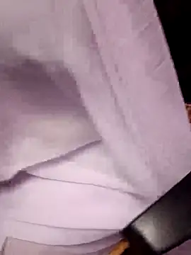 Snapshot of Tamil_Rathi chatting on March 7, 2025, 9:51 am Tamil Rathi online show from March 7, 2025, 9:51 am