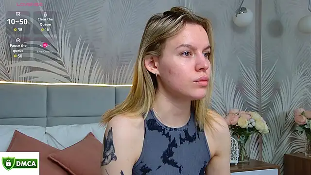 AmaliaBell online show from February 17, 2025, 1:11 pm