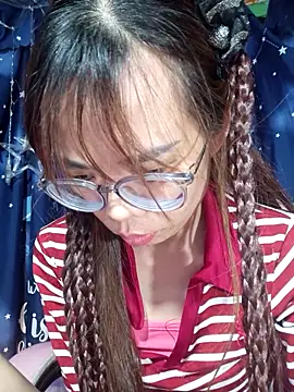 Snapshot of __Mai-love19__ chatting on May 4, 2026, 2:26 am Mai-love19 online show from May 4, 2026, 2:26 am