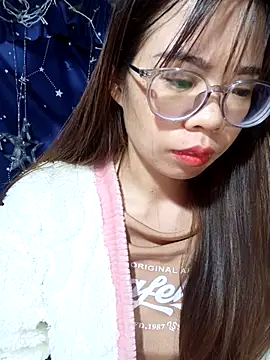 Snapshot of __Mai-love19__ chatting on December 4, 2025, 11:04 pm Mai-love19 online show from December 4, 2025, 11:04 pm