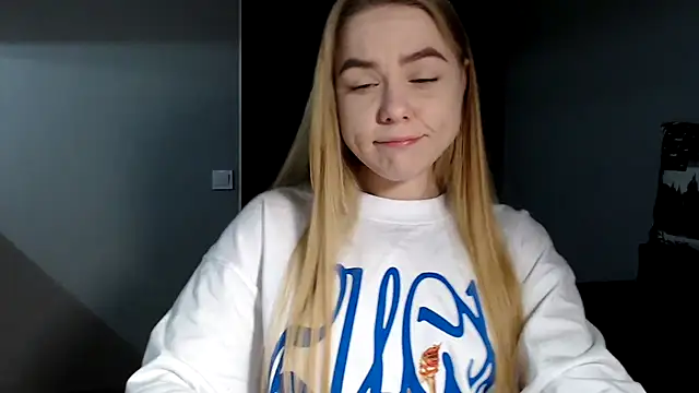 Sunbeam  online show from February 5, 2025, 8:35 pm