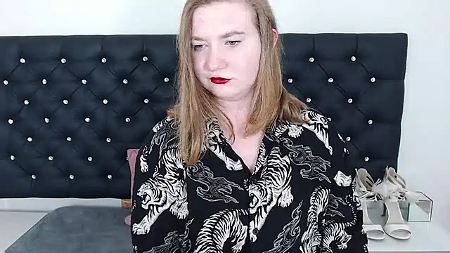 LaraDream online show from February 19, 2025, 11:36 pm