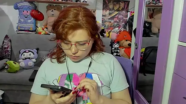 Snapshot of soficammy chatting on March 12, 2025, 3:35 am soficammy online show from March 12, 2025, 3:35 am