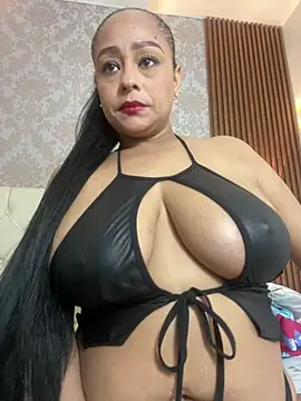 Snapshot of sofia_xxx02 chatting on March 22, 2025, 6:14 pm sofia xxx02 online show from March 22, 2025, 6:14 pm