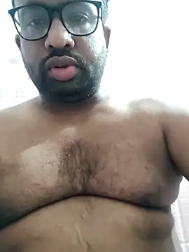 Sammy6432 online show from November 26, 2025, 2:11 am