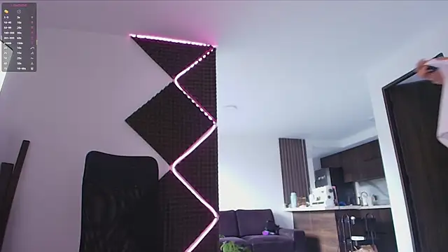 bigryann23 online show from November 30, 2025, 9:37 pm