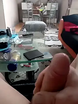 Snapshot of Affenarsch81 chatting on January 9, 2025, 9:27 am Affenarsch81 online show from January 9, 2025, 9:27 am