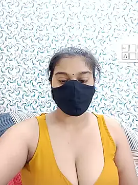 Snapshot of Jasmine_jaaan chatting on July 1, 2026, 5:52 am Jasmine jaaan online show from July 1, 2026, 5:52 am