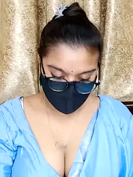 Snapshot of Jasmine_jaaan chatting on February 26, 2025, 11:43 am Jasmine jaaan online show from February 26, 2025, 11:43 am