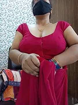 Snapshot of Jasmine_jaaan chatting on June 17, 2026, 4:34 am Jasmine jaaan online show from June 17, 2026, 4:34 am